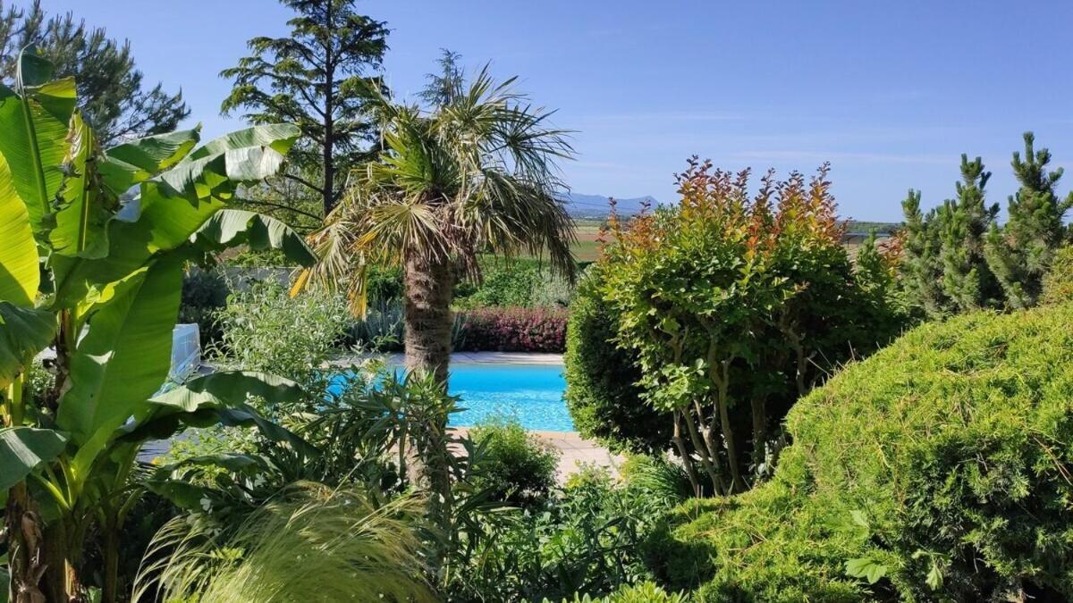 La Villa Moursoise 4 Etoiles Exteriér fotografie