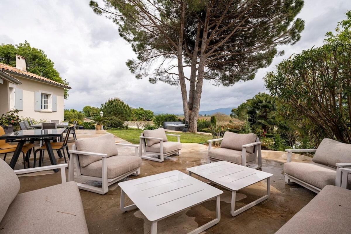 La Villa Moursoise 4 Etoiles Exteriér fotografie