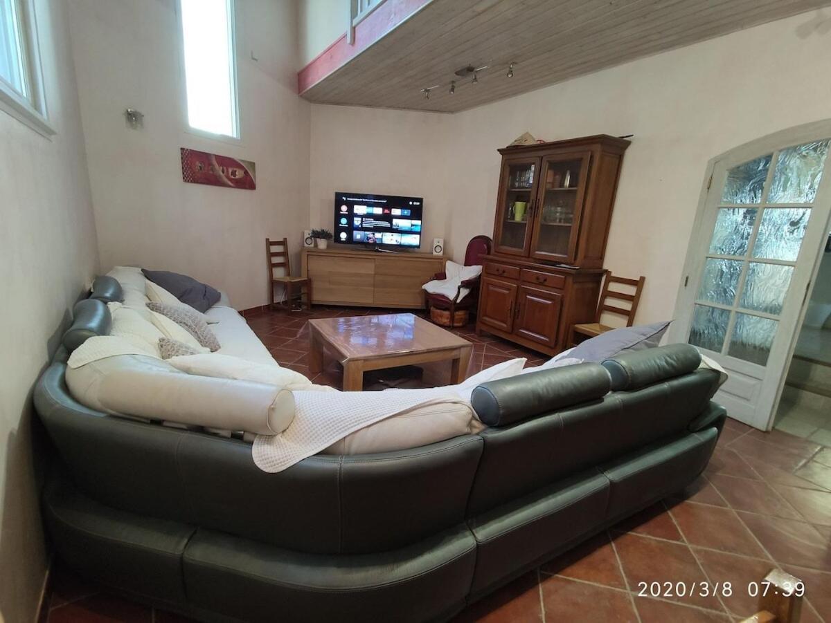La Villa Moursoise 4 Etoiles Exteriér fotografie