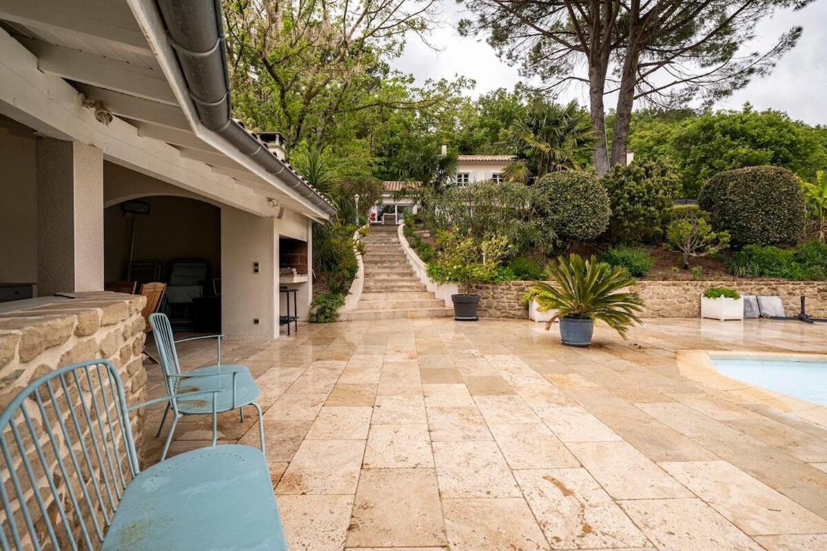 La Villa Moursoise 4 Etoiles Exteriér fotografie