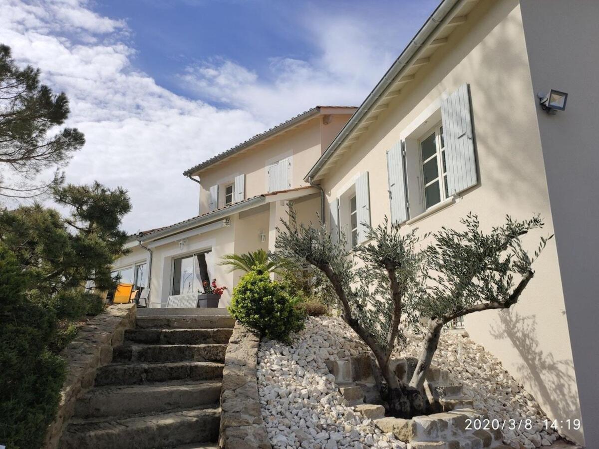 La Villa Moursoise 4 Etoiles Exteriér fotografie
